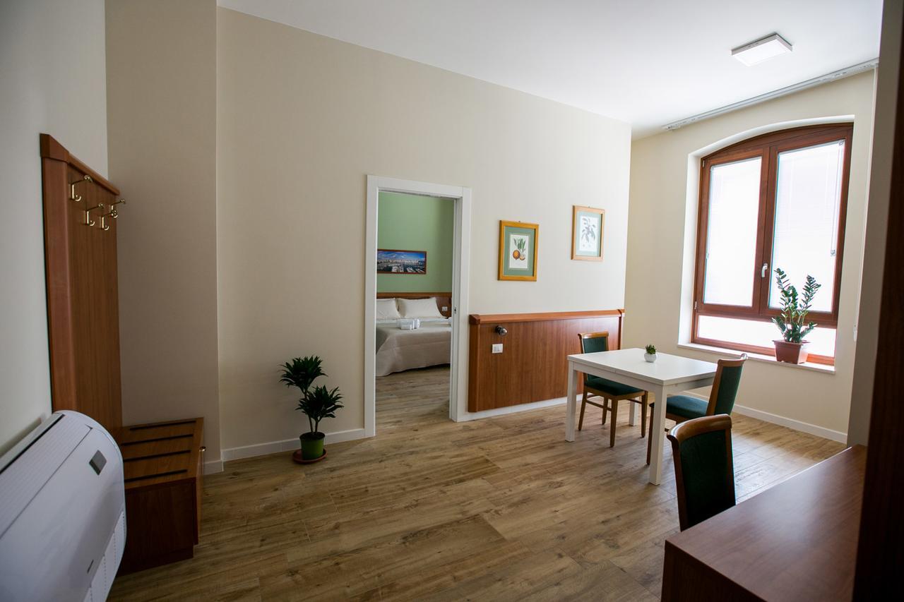 Residence Трани Экстерьер фото